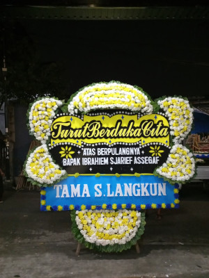 Papan Bunga Duka di Penanggalan