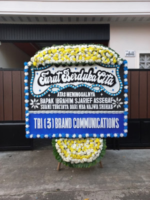 Papan Bunga Duka di Penanggalan
